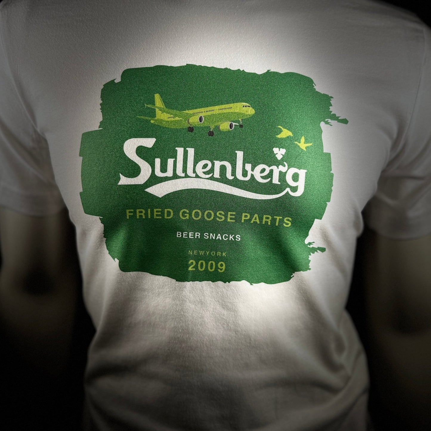 SULLENBERG REGULAR TEE THE PARODY HANGAR